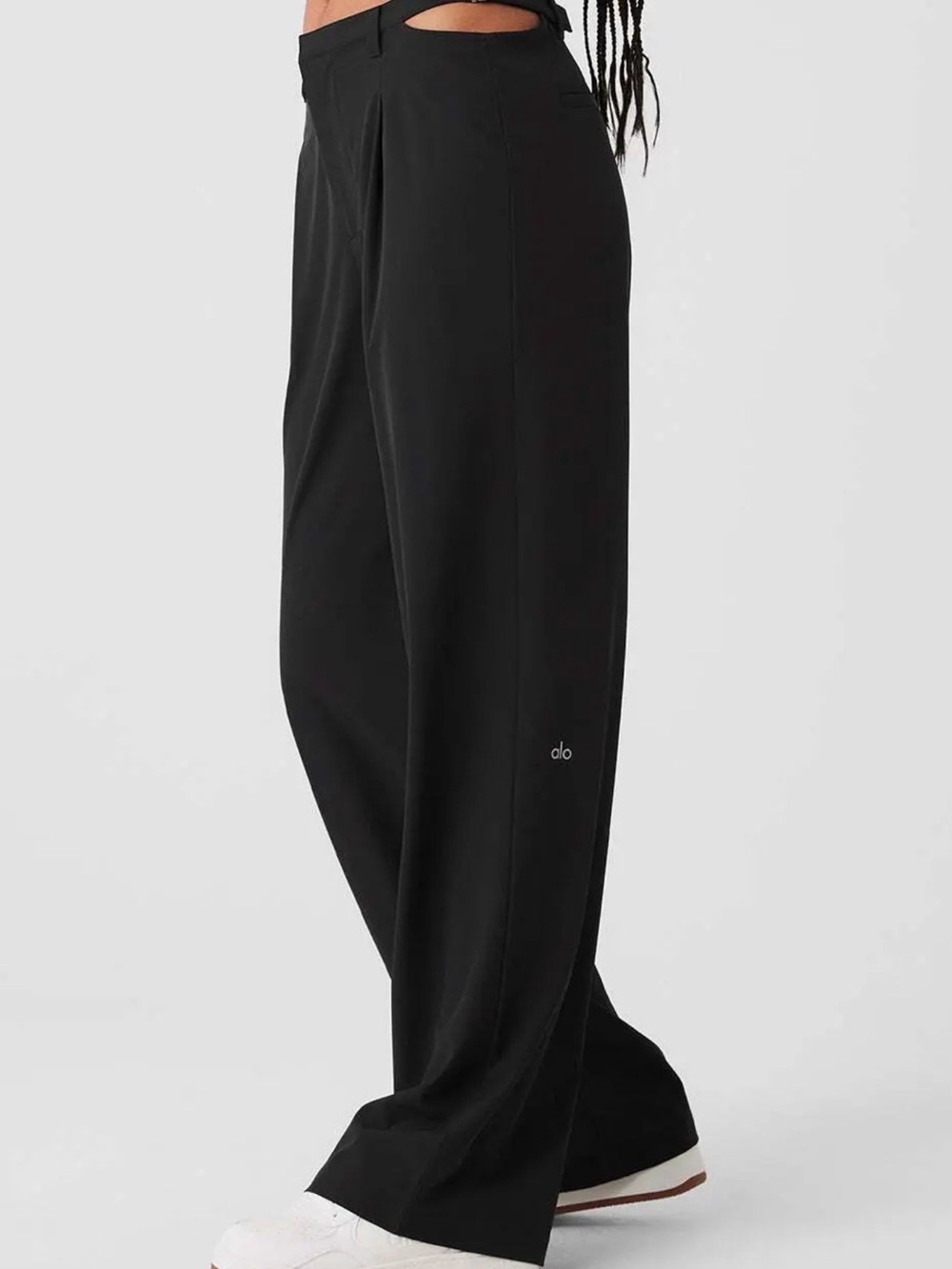 NWOT ALO Yoga Women’s Mid-Rise Showdown Trouser Size M